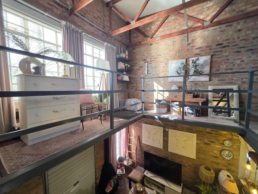 1 Bedroom Property for Sale in Kannoniers Park North West